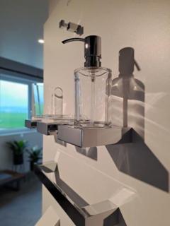 ams20Hallo Badshop_seifenspender_20230503_094558