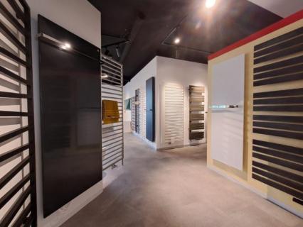 ams20Hallo Badshop_Handtuchwärmer_20230503_094128