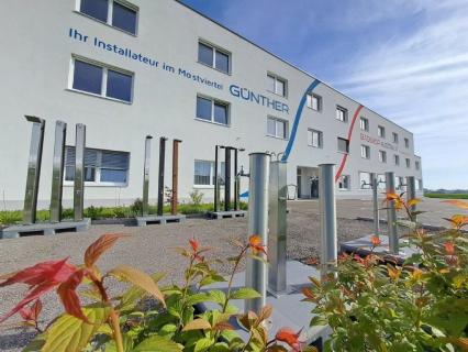 ams20Hallo_Badshop_Wasserfranz _20230505_084917