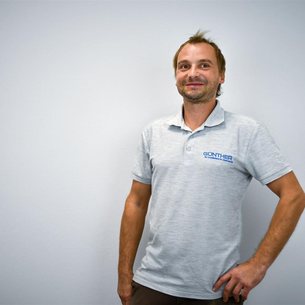 Raphael Müller - Hilfsmonteur